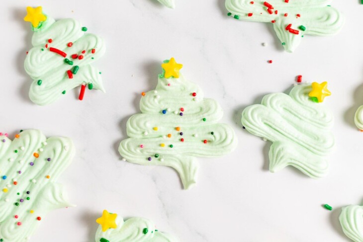 Christmas Tree Meringue Cookies | Easy Cookie Recipes