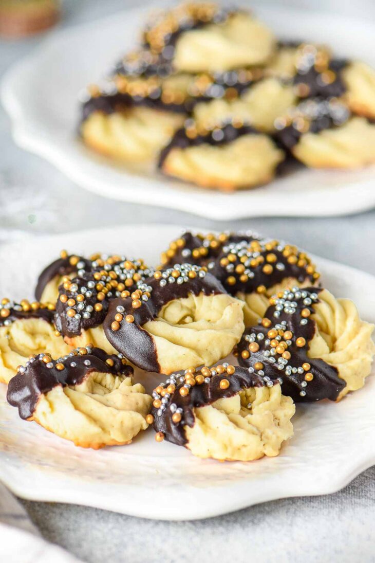 ChocolateDipped Butter Cookies Easy Cookie Recipes