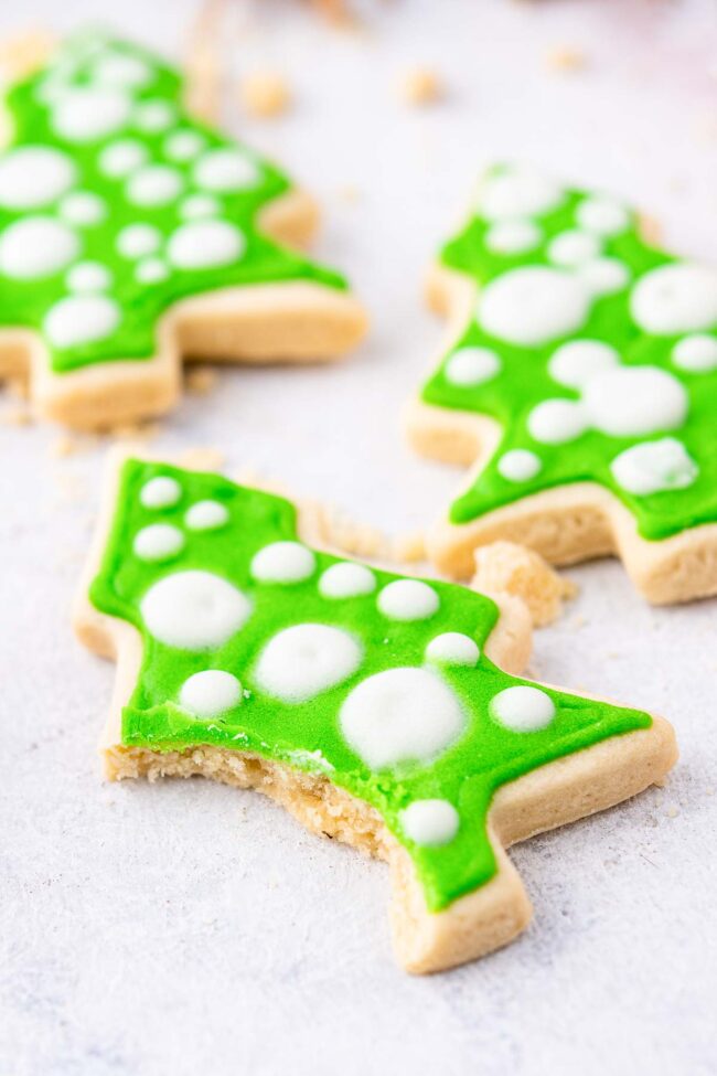 Christmas Tree Cookies Easy Cookie Recipes   Christmas Tree Cookies 8 650x975 